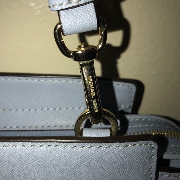 Michael Kors Cross-Body Bag - Picture 3 of 8